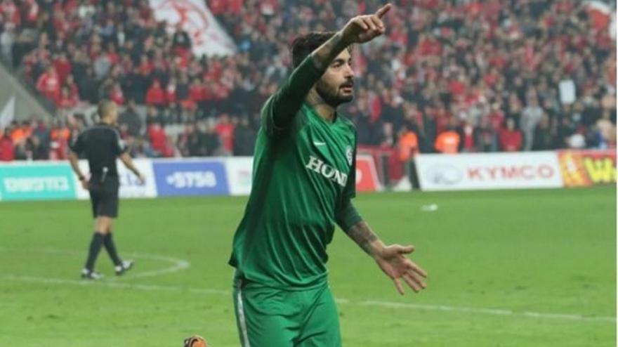 Νικολογιάννης: «Δεν προκύπτει από πουθενά για Κλάους στον Παναθηναϊκό»