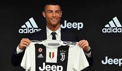 Ο Κριστιάνο απέναντι στην... πρώην!