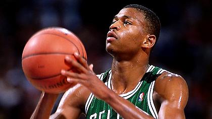 Ο άνθρωπος που τάπωσε τέσσερις φορές τον Μάικλ Τζόρνταν πέθανε στα 27