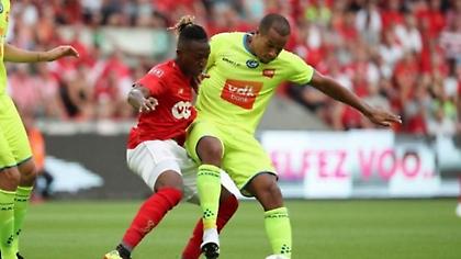 Με τραυματισμό το ντεμπούτο του Οφόε