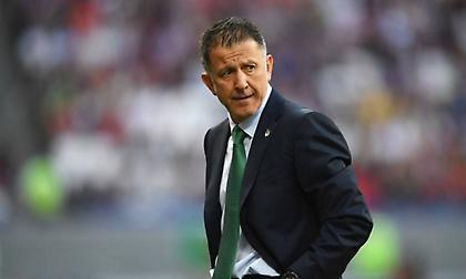 Τέλος από τον πάγκο του Μεξικού ο Οσόριο