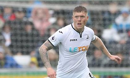 Τρεις της Πρέμιερ Λιγκ για Μόουσον