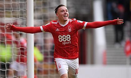 Περνάει ιατρικά και υπογράφει στη Σουόνσι ο ΜακΚέι