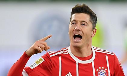 Κόβατς: «Δεν θα φύγει από την Μπάγερν ο Λεβαντόφσκι»