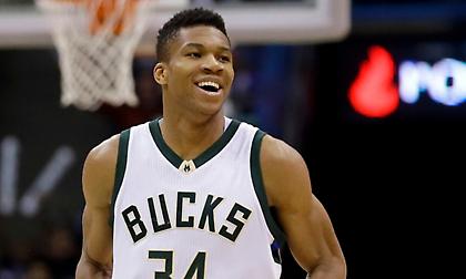 Ήθελε κάτι παραπάνω ο Giannis από το NBA2K (pic)