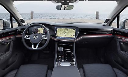 Το Volkswagen Touareg κλέβει την παράσταση