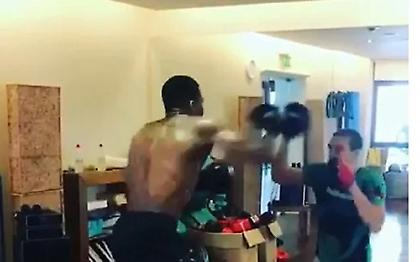 Γιάννης Αντετοκούνμπο: Στροφή στο μποξ! (vid)