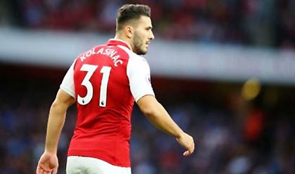 Σοκ με Κολάσινατς στην Άρσεναλ