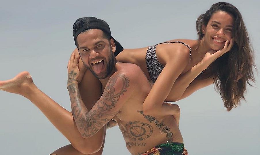 Φουλ ερωτευμένος ο Ντάνι Άλβες με την σέξι Ζοάνα (pics)