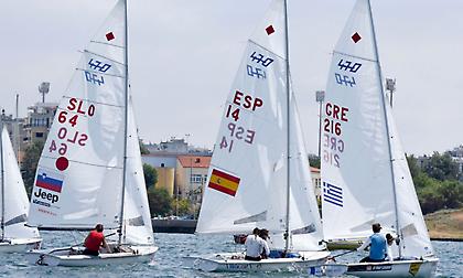 Δυνατά για Ολυμπιακούς τα ελληνικά πληρώματα σε λέιζερ ραντιάλ και τα 470 ανδρών