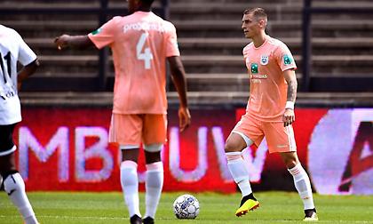 Πετάει φωτιές η Άντερλεχτ του Βράνιες