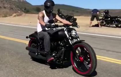 Ζλάταν, ο easy rider (video)