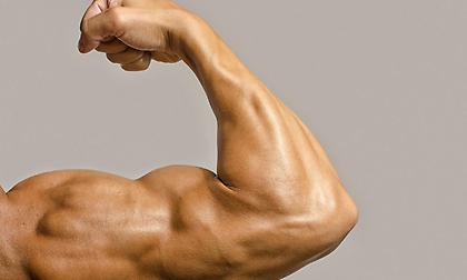 Τι λάθος κάνεις και οι δικέφαλοί σου δεν μεγαλώνουν;