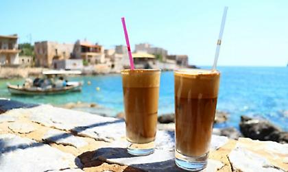 Η προσφορά του καφέ στην ενυδάτωση και την αποτοξίνωση το καλοκαίρι!