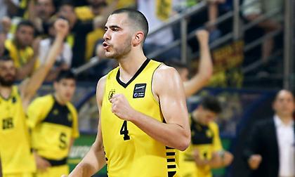 Έμεινε και με τη… βούλα στον Άρη ο Μποχωρίδης