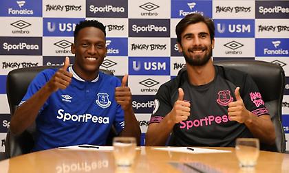 Ανακοίνωσε και Αντρέ Γκόμες η Εβερτον