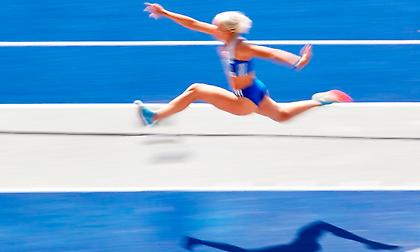 Η… αλματάρα της Παπαχρήστου και η αφιέρωση στα θύματα των πυρκαγιών (video)