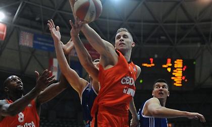 Ντζάναν Μούσα: «Είμαστε παιδιά του πολέμου»!