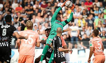 Ξανά στην κορυφή η Αντερλεχτ