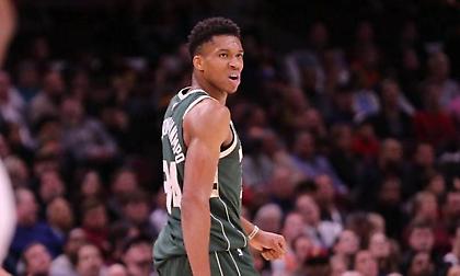 Τοπ10 – μπλοκ: Ο «clutch» Γιάννης στα καλύτερα της σεζόν 2017-18! (video)