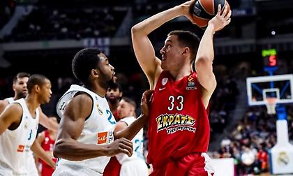 Μάλαγα: Έφθασε ντυμένος… Μάικλ Τζόρνταν ο Γουίλτζερ (pic)