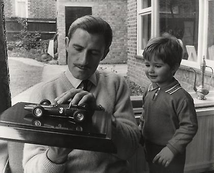 Στο όνομα του πατρός: Η νίκη του Ντέιμον Χιλ στην Ουγγαρία