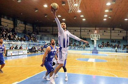 Ανανέωσε με Ηρακλή ο Αθανασούλας