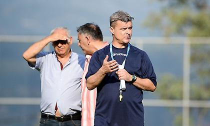 Σπάρτη: «Κανένα θέμα ή σκέψη απομάκρυνσης του Βαζέχα»