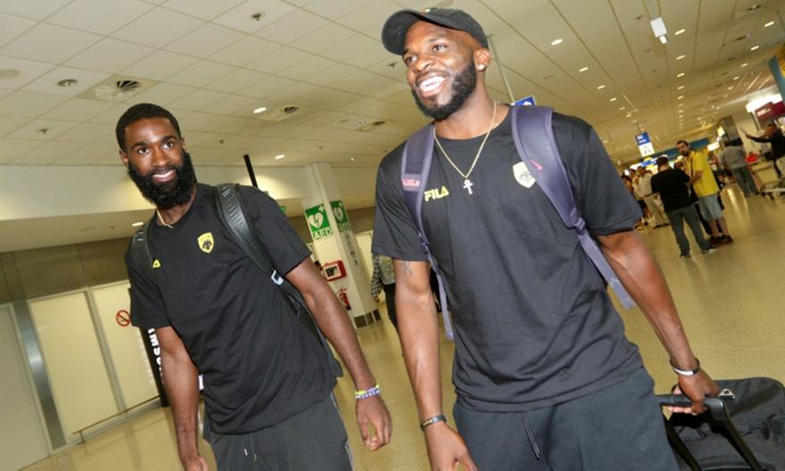 Μάλκολμ Γκρίφιν ο… τελευταίος αφιχθείς (pics)