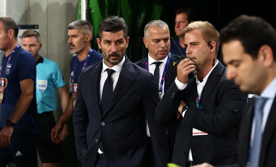 Τσακίρης: «Δεν προκύπτουν τα σενάρια για φορ. Φουλάρει για εξτρέμ και χαφ η ΑΕΚ»