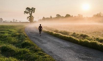 4 βασικά πράγματα που δεν σου λέει κανείς για το πρωινό τρέξιμο