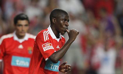 Καταφθάνουν... ενισχύσεις στην Μπενφίκα, «τελειώνει» ο Σάμαρης