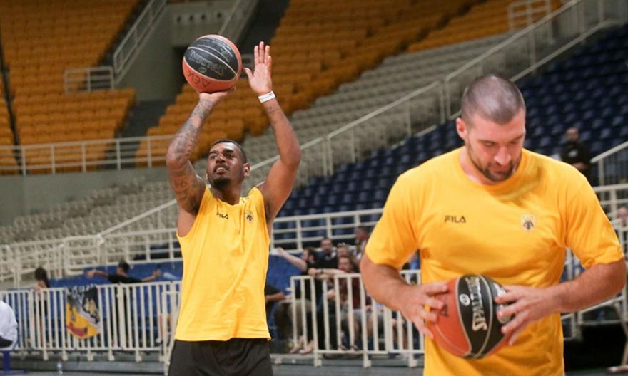 Ρατάν-Μέις: «Στόχος και τα τρία τρόπαια για την ΑΕΚ»