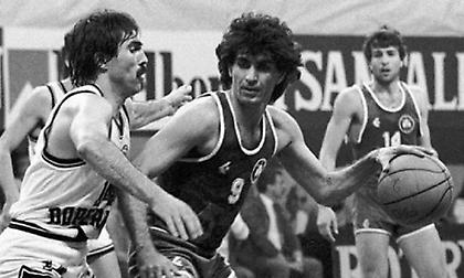 ΕΣΑΚΕ: Ο γεννημένος σκόρερ… Τάκης Κορωναίος