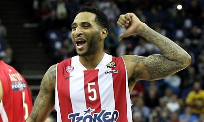 Έισι Λο: Ο «Captain Clutch» που βγήκε… λίρα εκατό στον Ολυμπιακό! (videos)