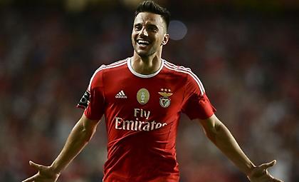 Ξεκαθαρίζει για Σάμαρη