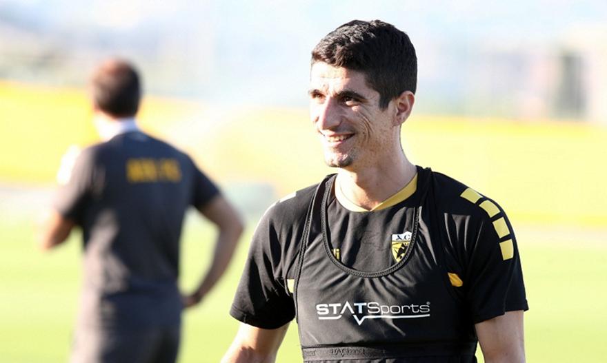 Ευχές ΑΕΚ στον Μάνταλο