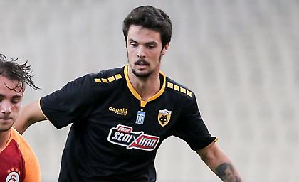 Παραμένει πιο πιθανό του εξτρέμ από το χαφ στην ΑΕΚ