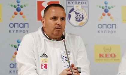 Ανακοίνωσε τους «εκλεκτούς» του ο Σιμόν