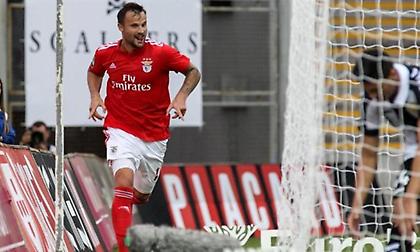 Με φόρα από Τούμπα «πέρασε» από Μαδέιρα η Μπενφίκα