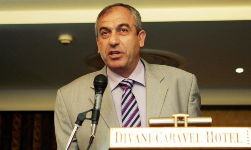 Βαρούχας για το πέναλτι της ΑΕΚ στην Τρίπολη: «Ήταν παράβαση. Ο αμυντικός παρεμποδίζει τον Μάνταλο»