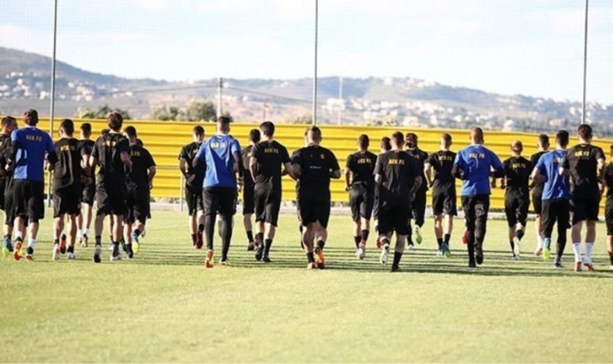 Επέστρεψε στις προπονήσεις ο Γκάλο, θεραπεία για Μπακάκη