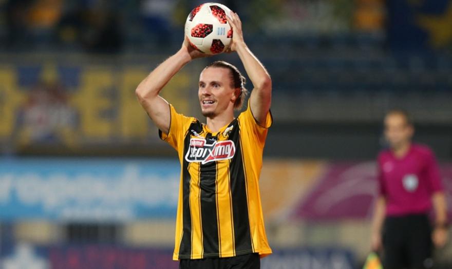 Εκτάκτως στη εθνική Σουηδίας ο Χουλτ