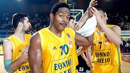 Ο Αλφόνσο Φορντ είχε μετατρέψει τη γραμμή των βολών σε γραμμή της φιλανθρωπίας