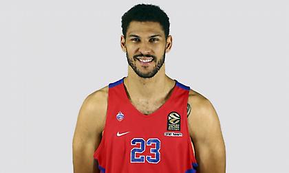 Πρώην στόχος των «αιωνίων» κατέληξε στην Ιαπωνία