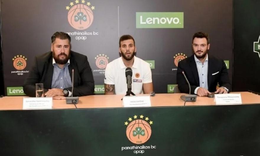 Παππάς: «Να μας φέρει… γούρι»