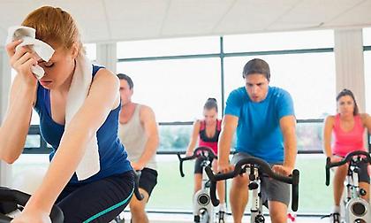 11 τρόποι να κάψεις θερμίδες δίχως να χύσεις σταγόνα ιδρώτα!