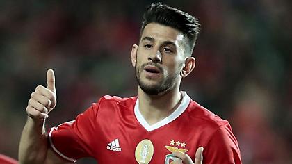 Εξετάζει Πίτσι για τον Ιανουάριο η Γουλβς