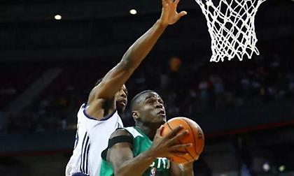 Τζαμπάρι Μπερντ: Σοκάρουν οι λεπτομέρειες της επίθεσης στην σύντροφό του!