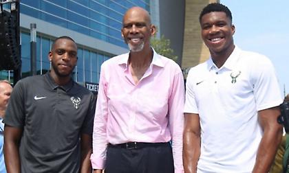 Τζαμπάρ για Αντετοκούνμπο: «Μπορεί να κάνει τα πάντα στο παρκέ» (video)